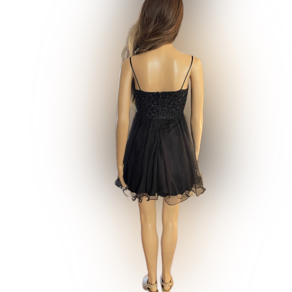 Black Sleeveless Rhinestone and Sequins Embellished Fit & Flare Dress Size 1 - Picture 8 of 14